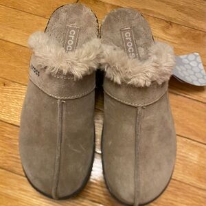 Crocs Cobbler Leather Clog